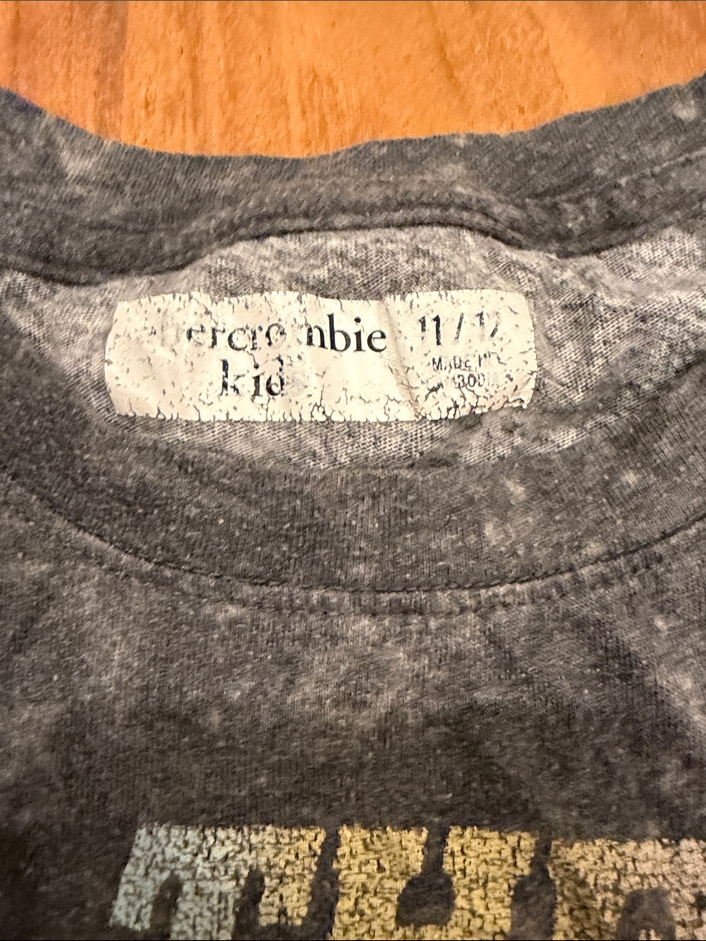 abercrombie kids The Beatles Graphic Tee - Picture 2 of 2